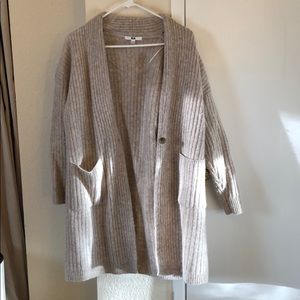 100%wool Uniqlo long cardigan